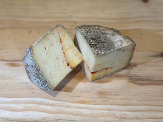 Tomme de vache au piment d'Espelette